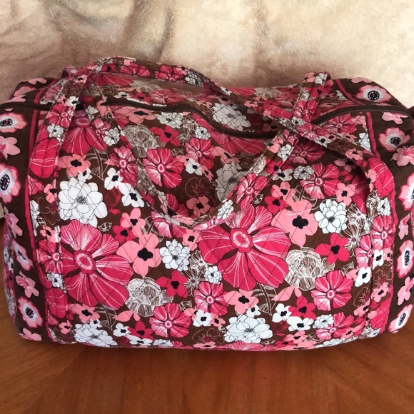 Vera Bradley? (bag has no labels) Duffel Bag - Picture 3 of 8